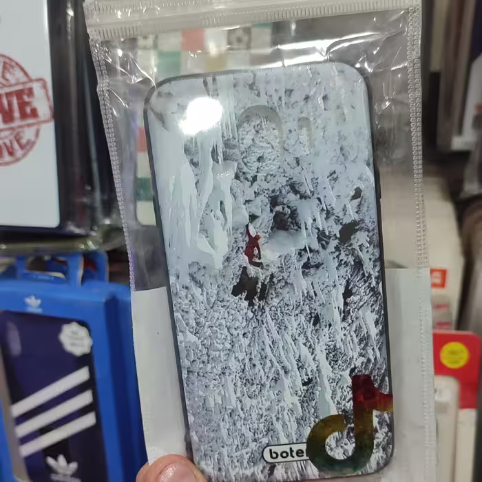 گا رد   SAMSUNG J4  نه