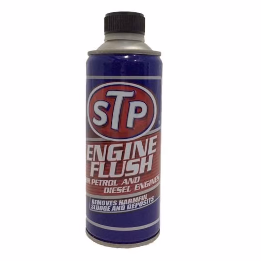 مایع موتور شور داخل موتور STP