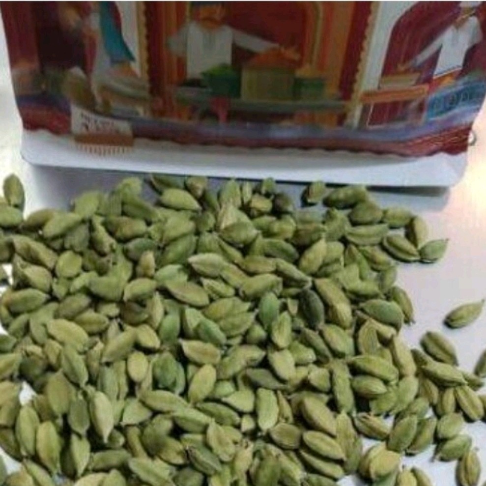 هل سبز ممتاز و بی نظیر  با عطر و طعمی متفاوت (500 گرم )