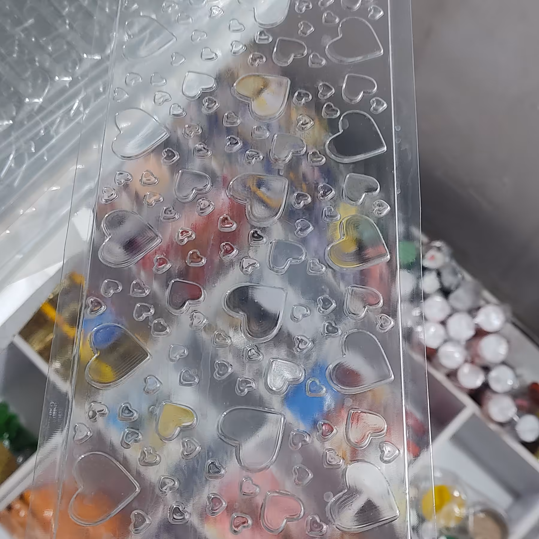  طلق دور کیک قلبی