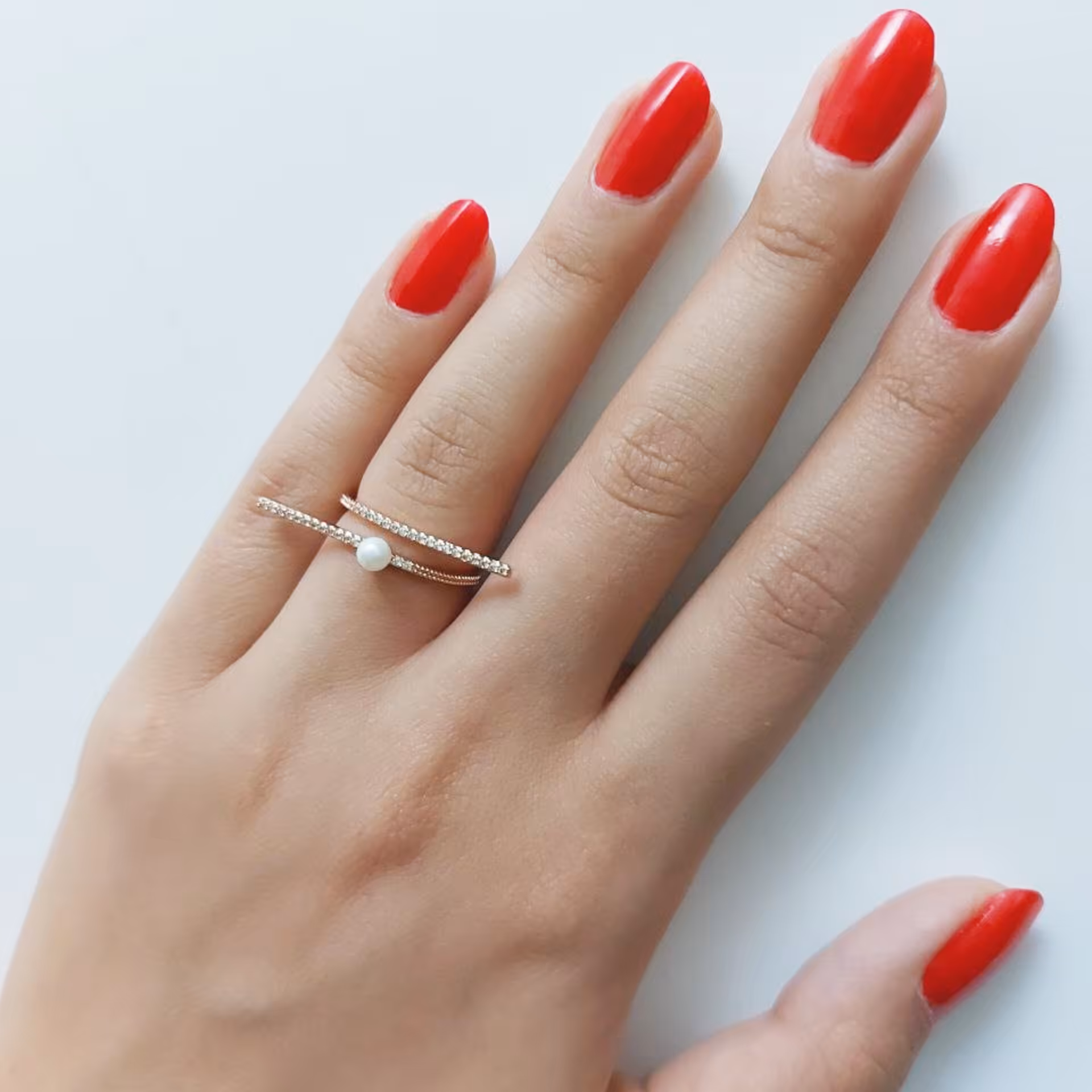 انگشتر مروارید رنگ ثابت رز گلد با قابلیت تنظیم بین دو تا سه سایز