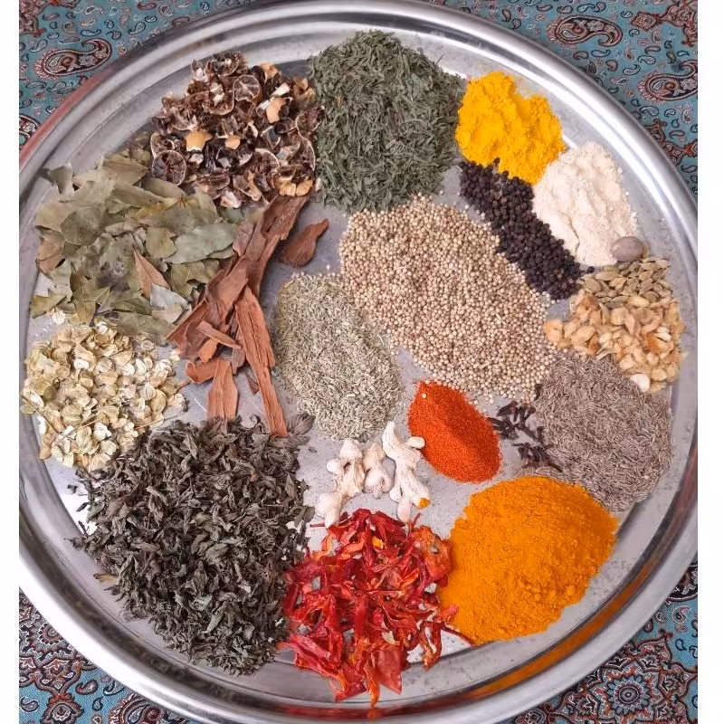 ادویه 24 قلم 100 گرم (ترکیب در  کارگاه)