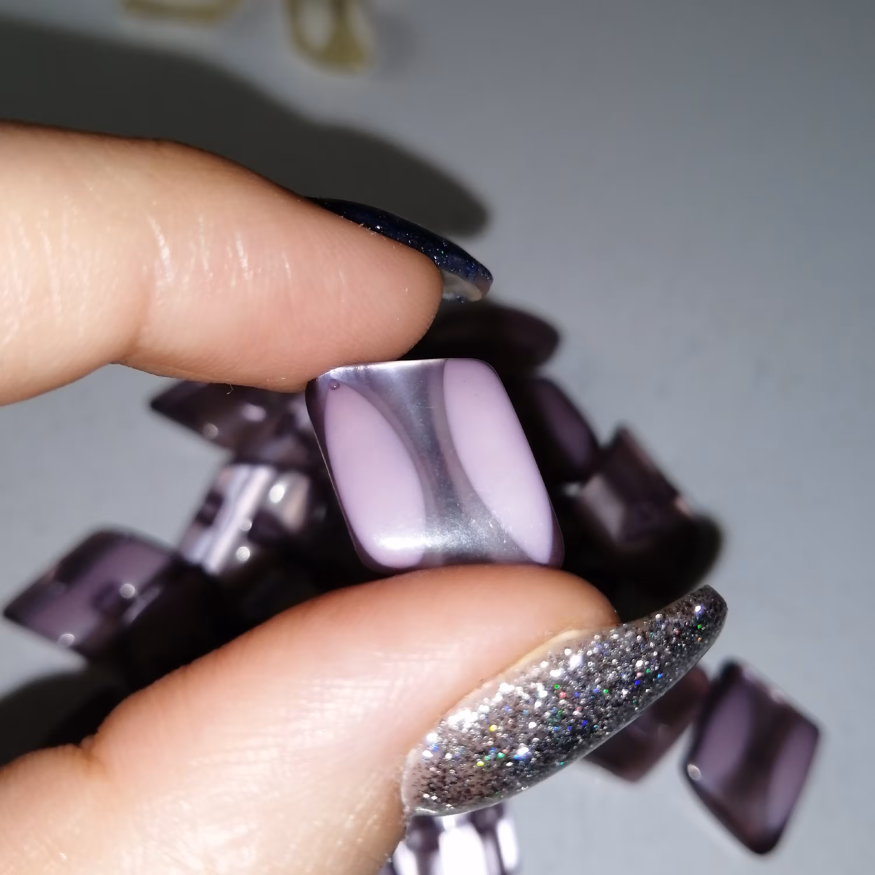 دکمه لباس یاسی مستطیلی شیشه ای  بسته تکی 