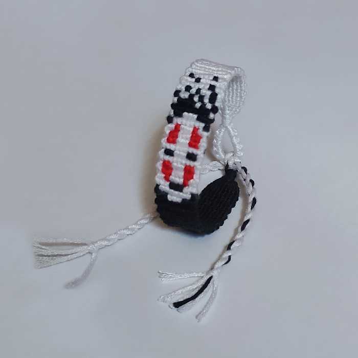  دستبند دوستی دستباف با طرح نوفیس ( بدون چهره - no face ) از انیمه شهر اشباح ( آلفا بافی )