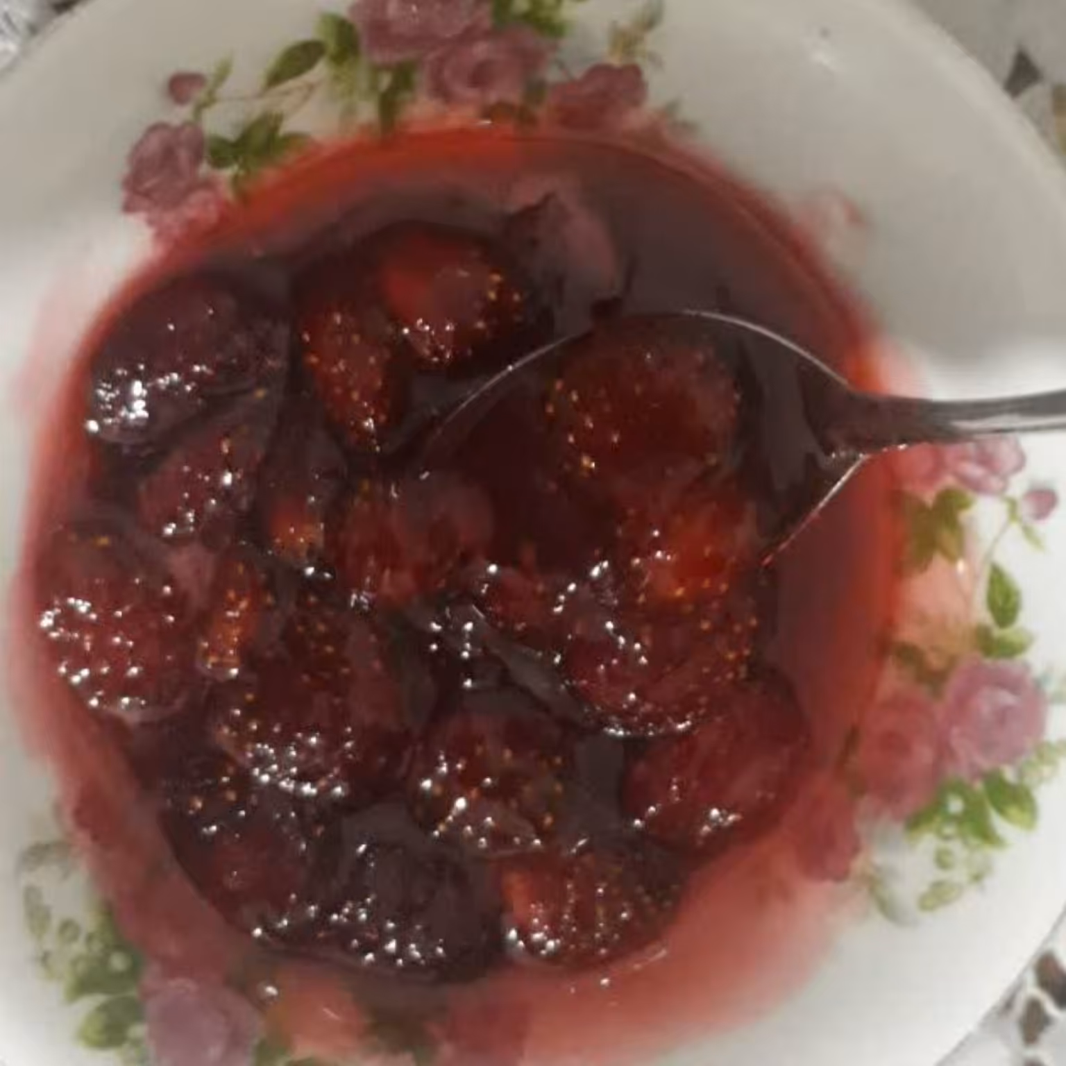 مربا توت فرنگی اعلا(پس کرایه)