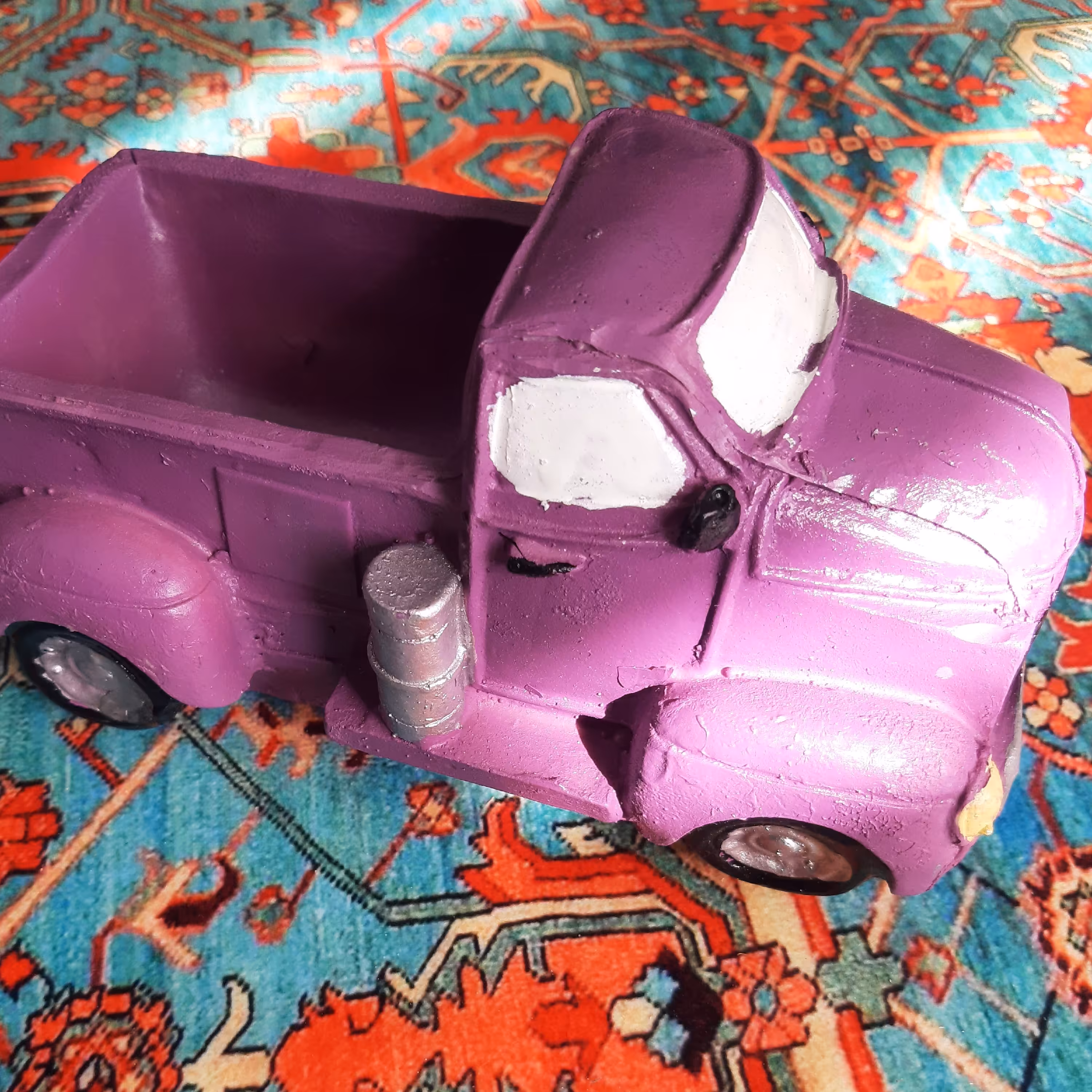 گلدان فانتزی طرح کامیون بنفش