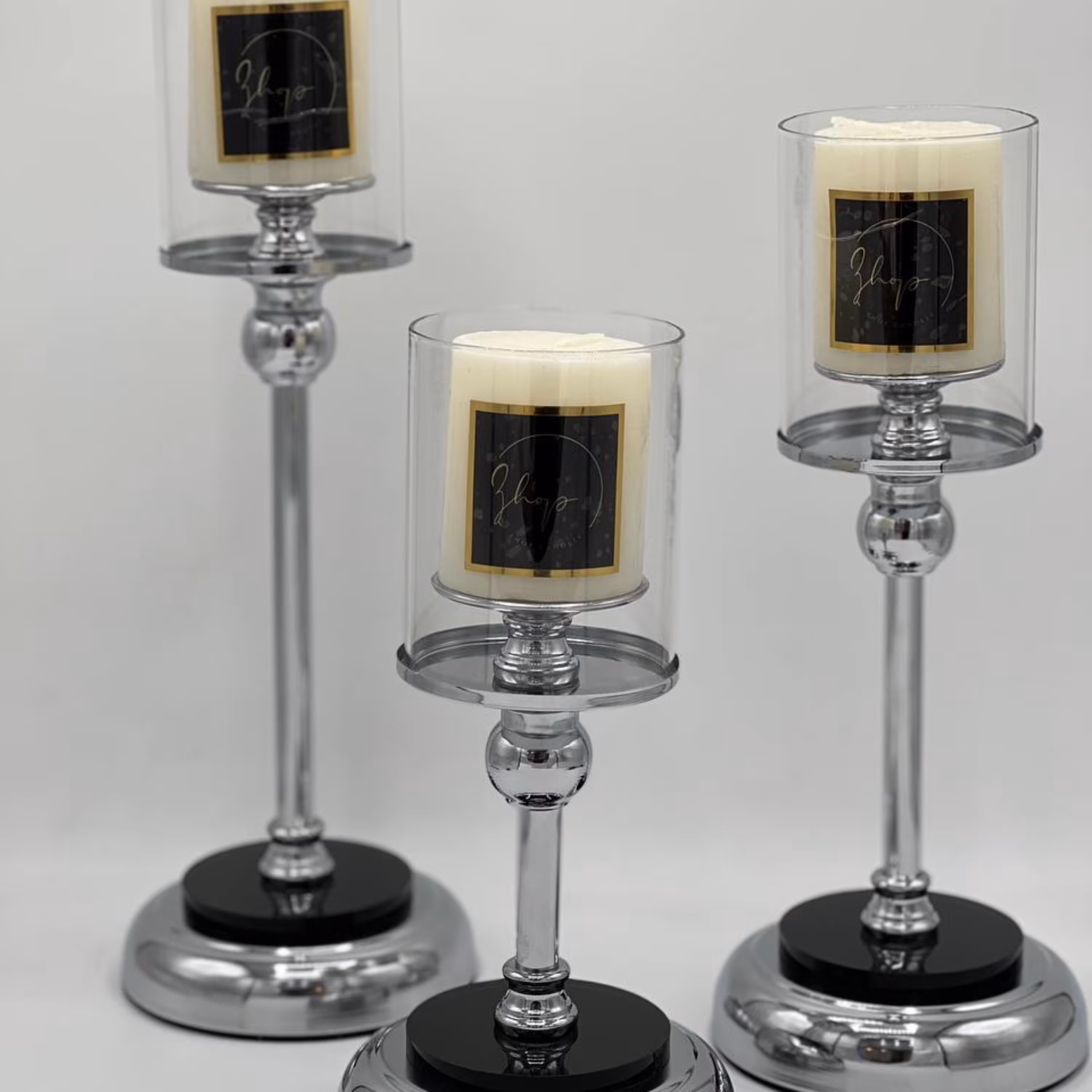 شمعدان سه سایز رومیزی طلایی و نقره ای کد 25-24-23-2005