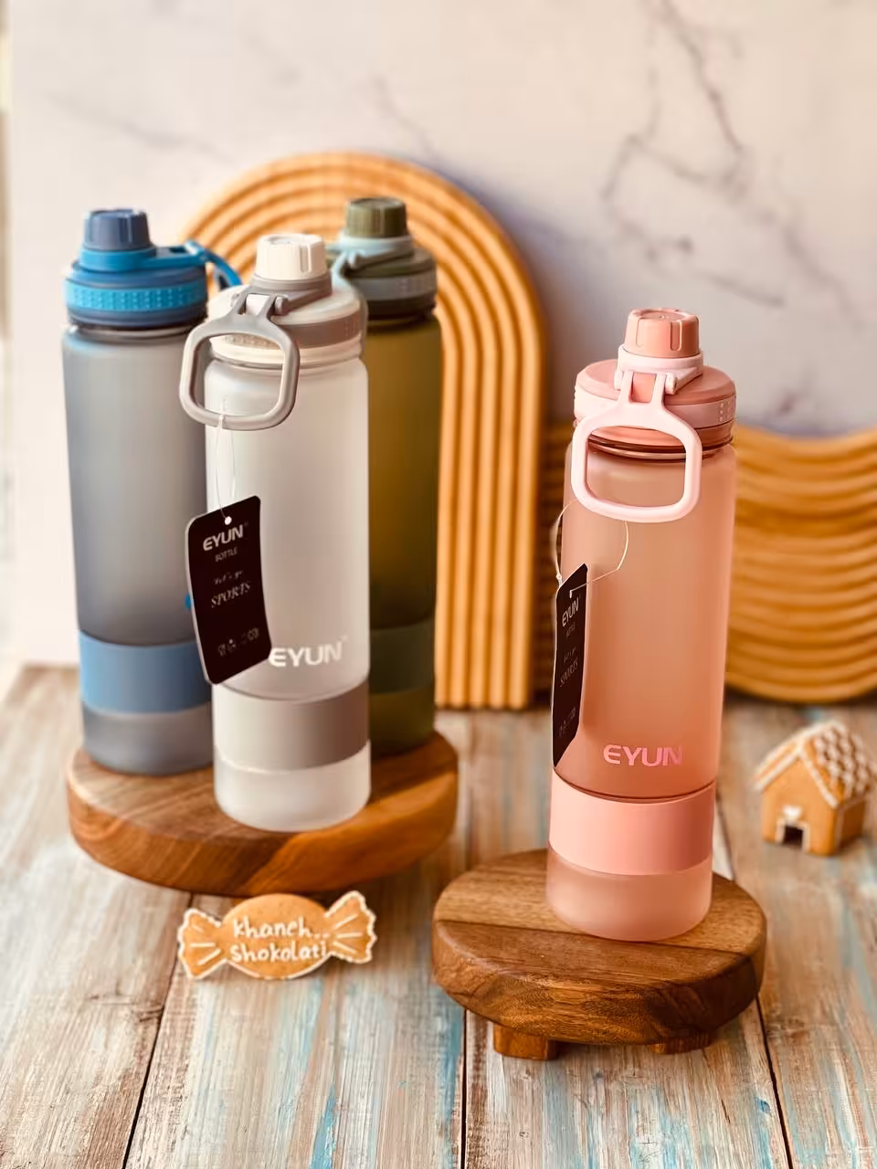 قمقمه 900 میل اکریلیک لبی آسان نوش دار کد00160