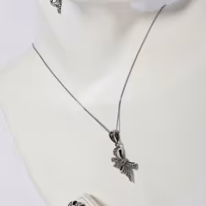 نیم ست نقره زنانه سیاه قلم پاپیون کد:2091