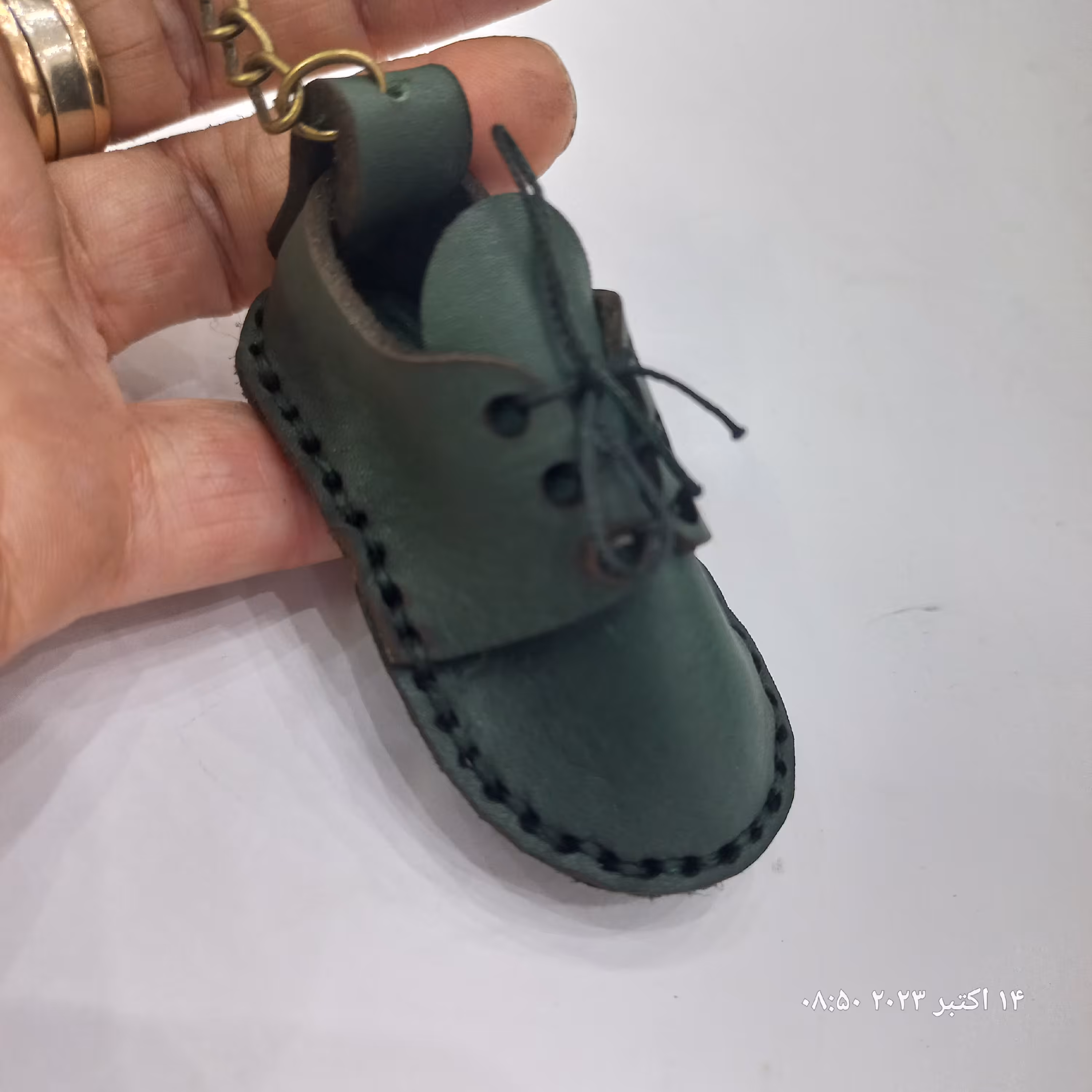 چرم طبیعی نیمه آماده گاوی  جاکلیدی کفش