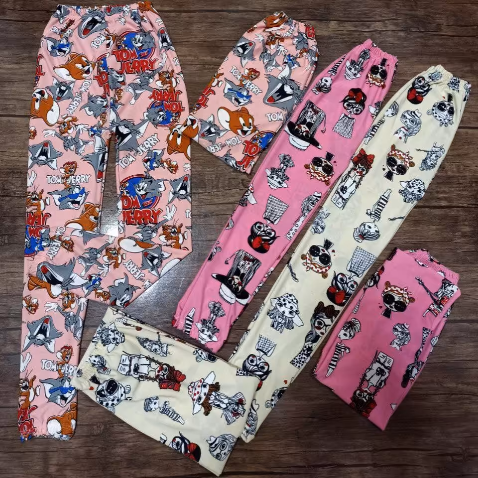 شلوار دخترانه سند بادی جنس ریون سوزنی جدید 
سایز 70 80 90