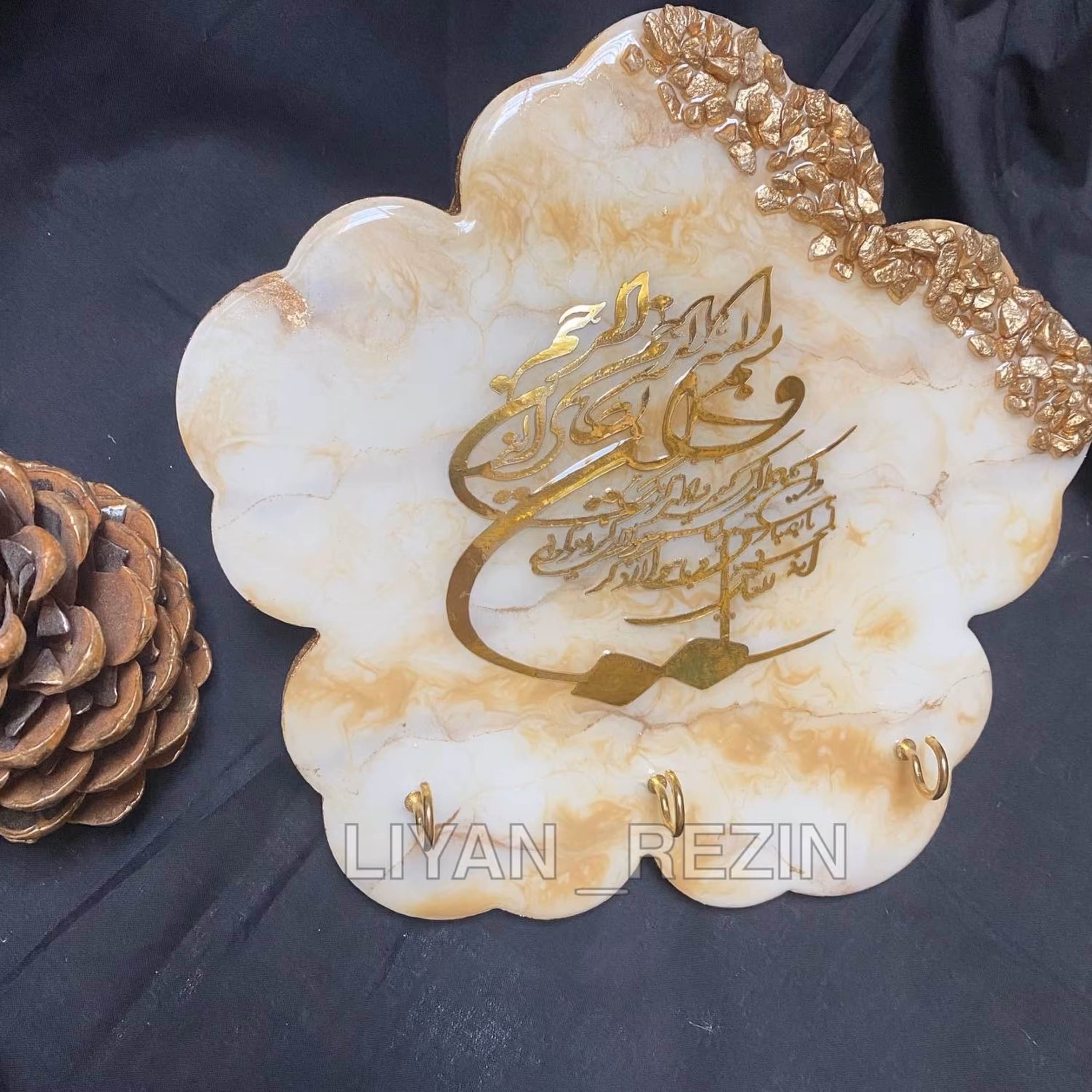 جا کلیدی چوبی وان یکاد و کریستال قطر 20 چوب و رزین 