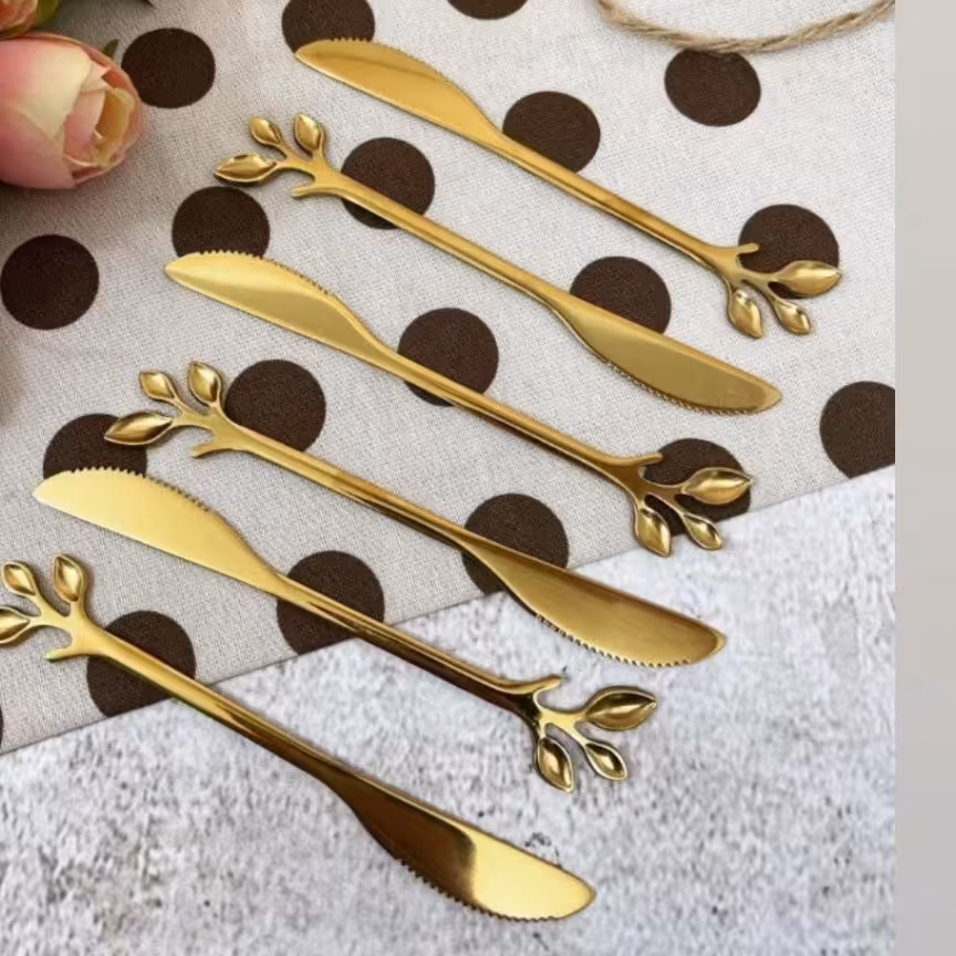 کارد طلایی 6 عدد رنگ ثابت کیفیت عالی 