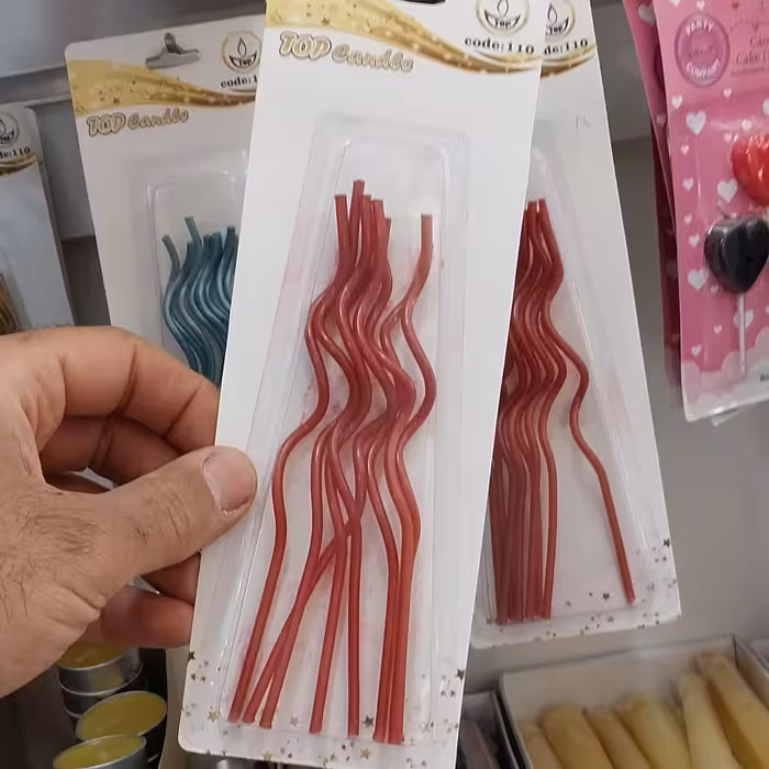 شمع ماکارونی قرمز