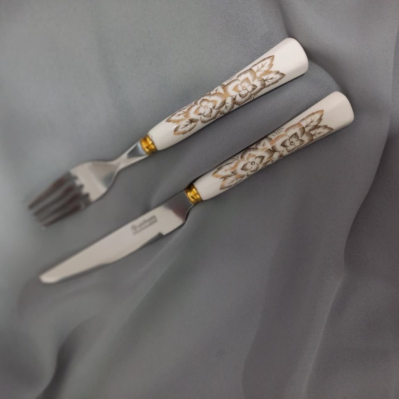 کارد و چنگال سرامیکی سفید طلایی یونی هوم 