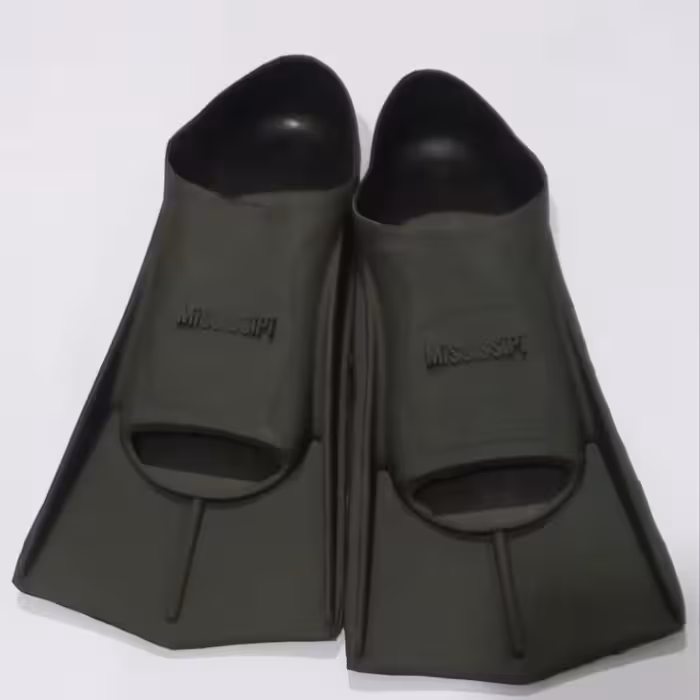 فین شنا مارک می سی سی پی سایز 36 تا38 رنگ مشکی