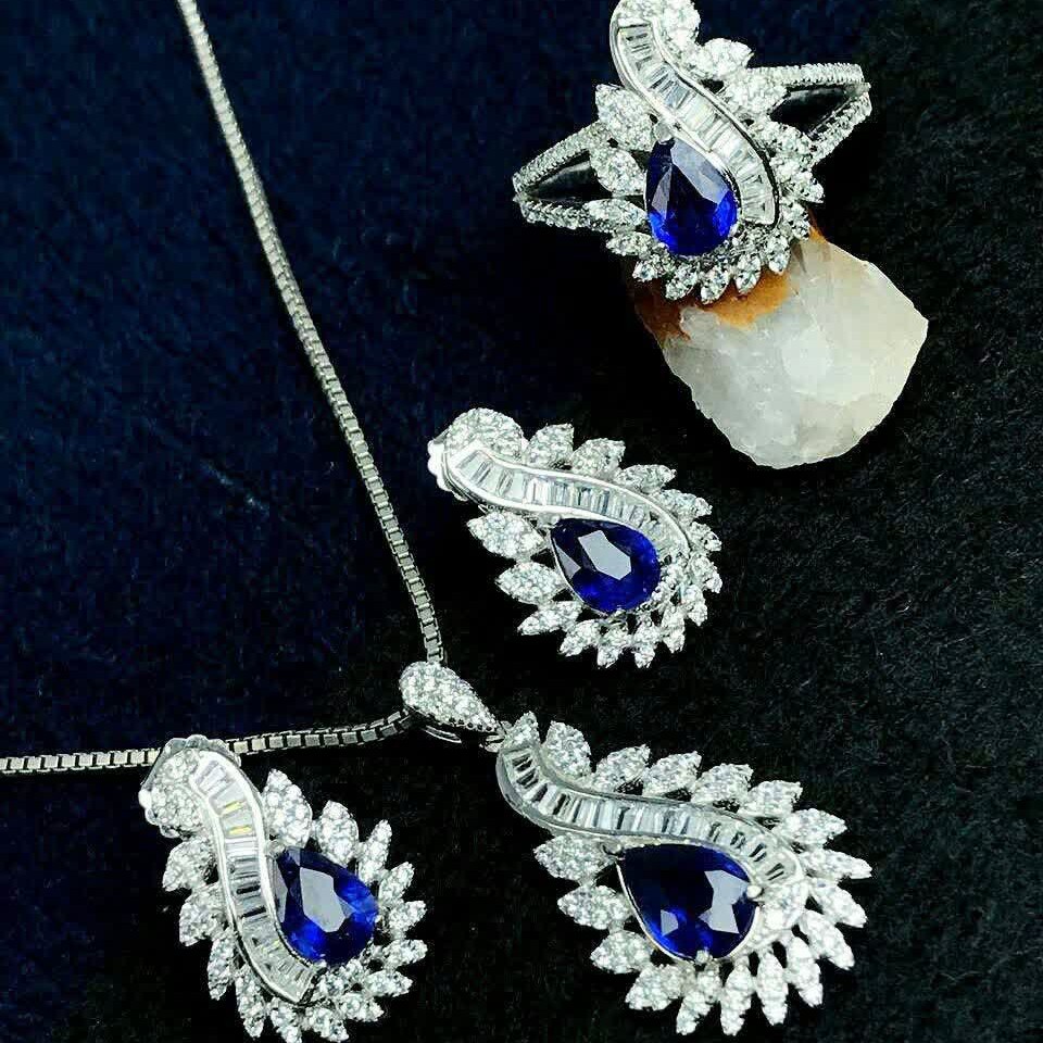 نیم ست یاقوت کبود اصلی   
عیار نقره 925ارسال رایگان 