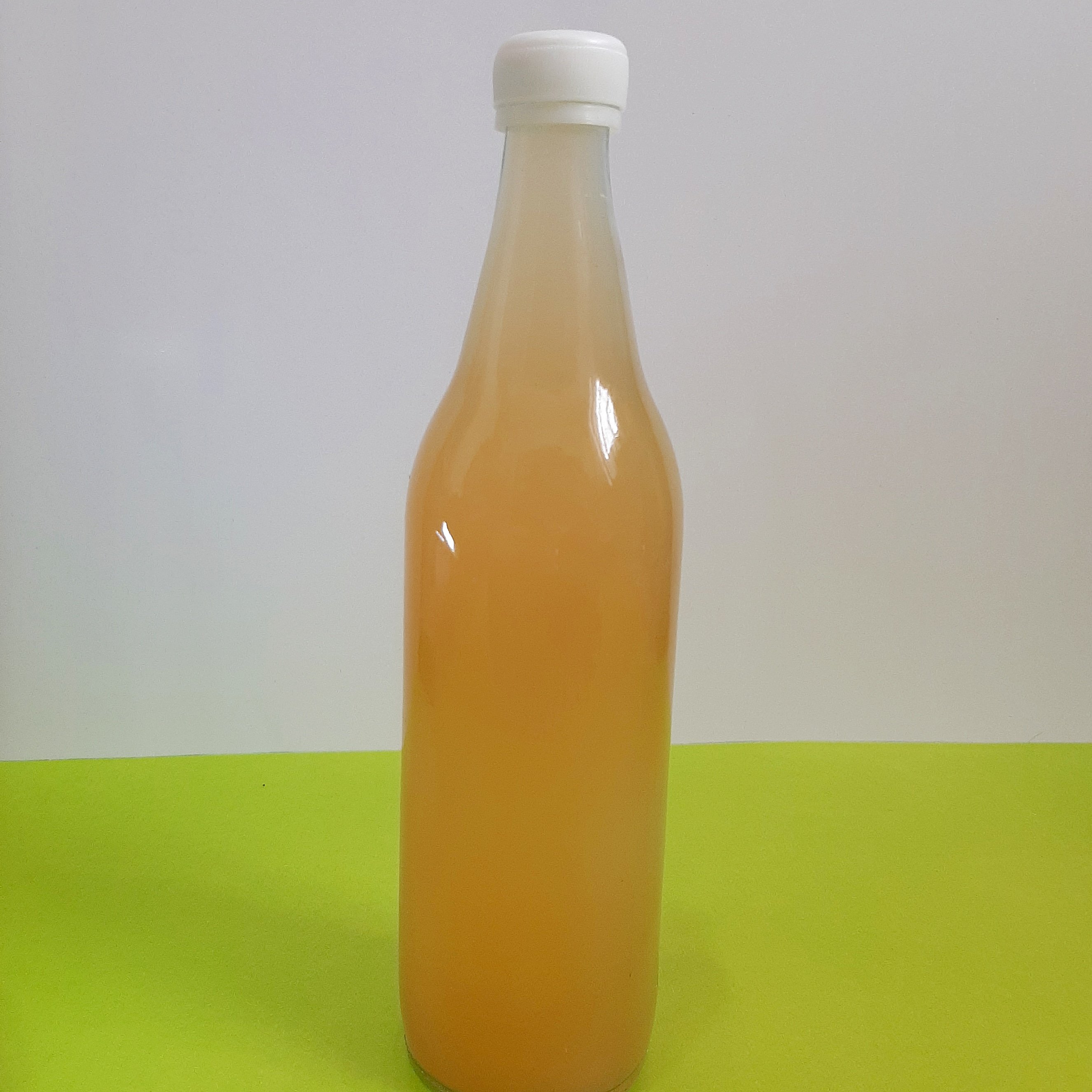 سرکه سیب طبیعی 600 گرمی