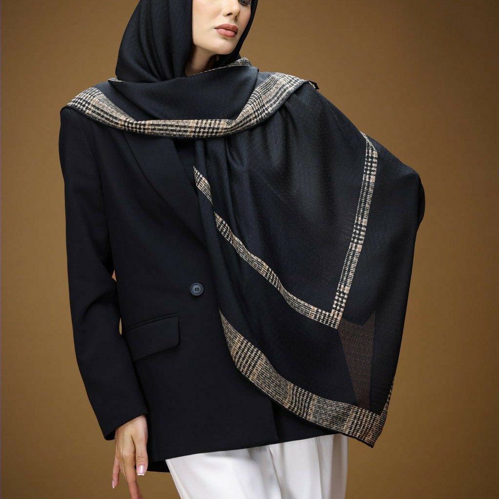 روسری مشکی نخی گارزا ژاکارد کد 6