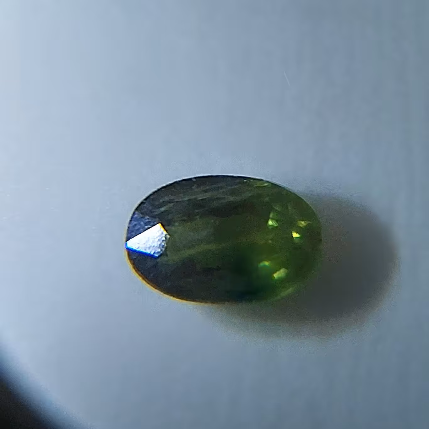 یاقوت سبز نایاب شناسنامه دار