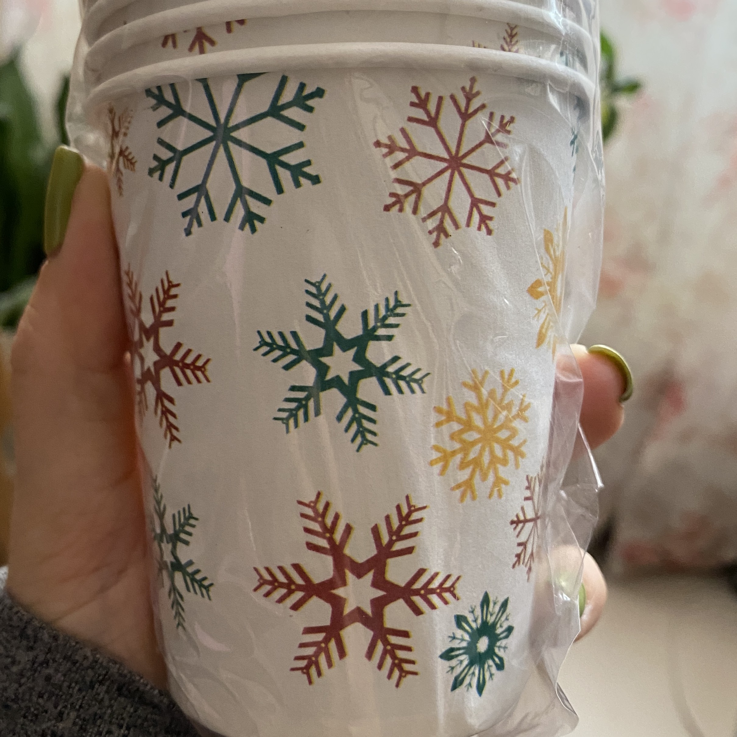 لیوان یکبار مصرف کاغذی بهداشتی و بدون بو نوع کاغذ پارس