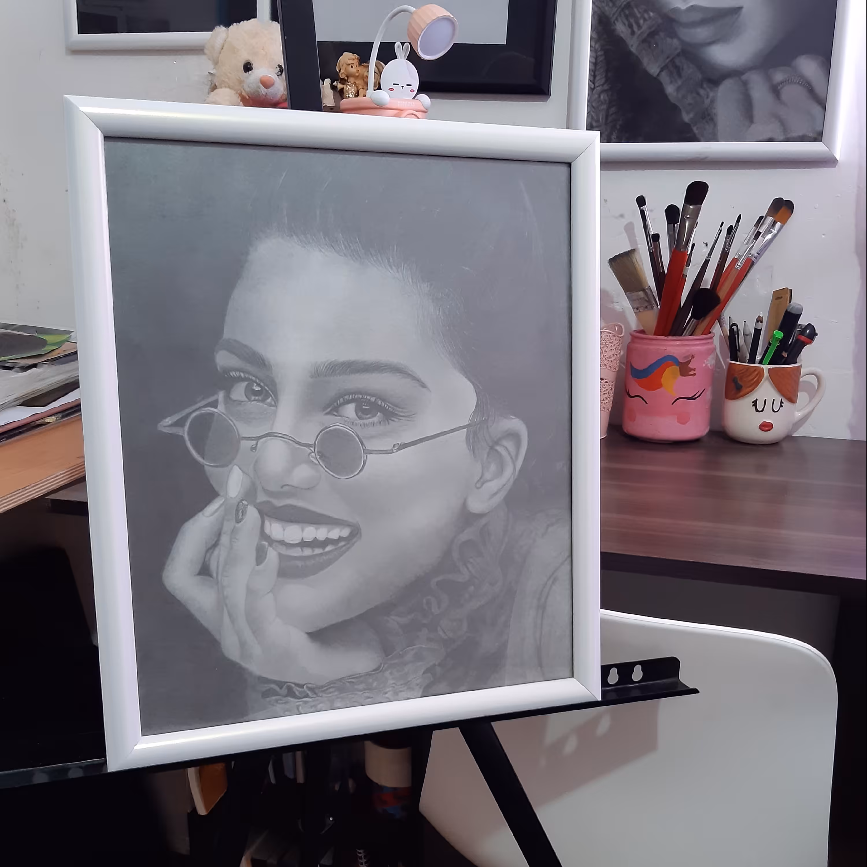 سفارش نقاشی چهره با قاب سایزA3