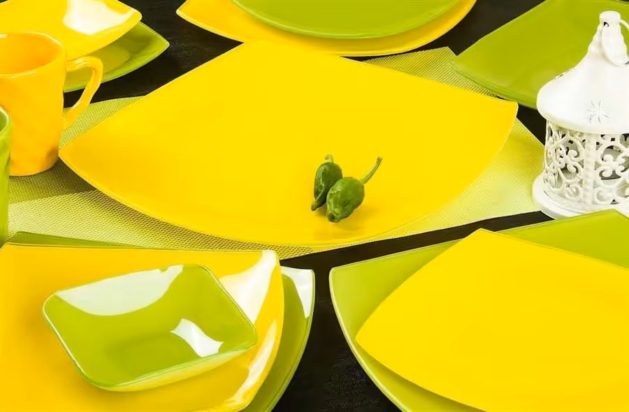 سرویس غذاخوری 25 پارچه آرکوفام طرح سبز-زرد