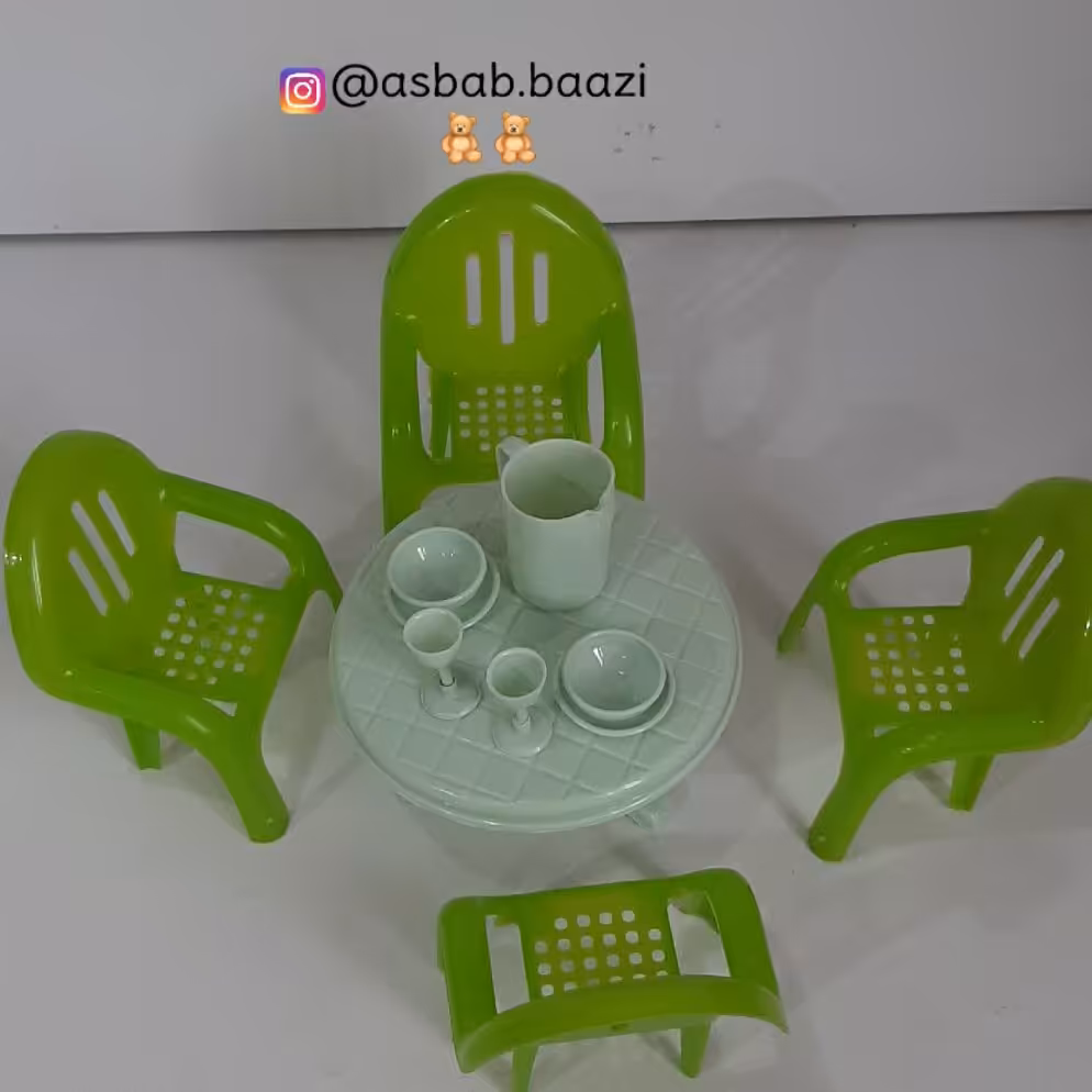 اسباب بازی میز و صندلی کوچک