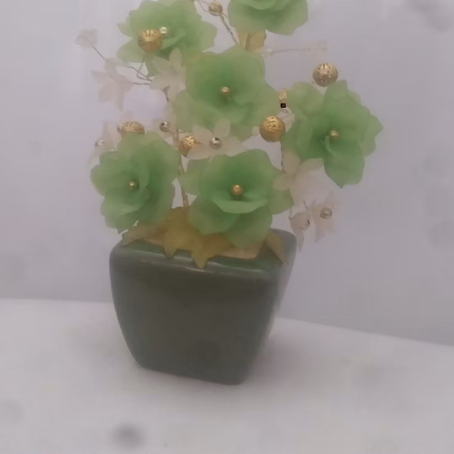 گل رز کریستال رنگ سبز با گلدان سرامیکی  سبز