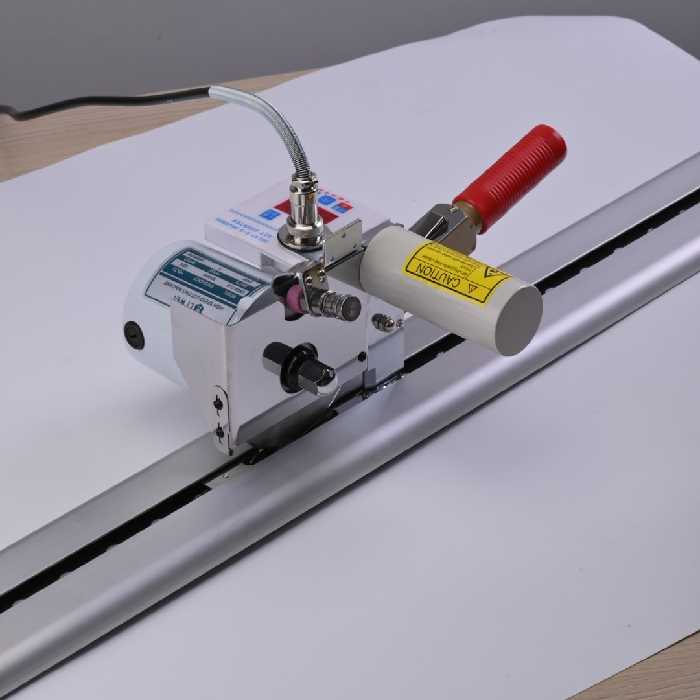 قیچی قدزن (طاقه بر) دستی  برقی اکبند سانتیان