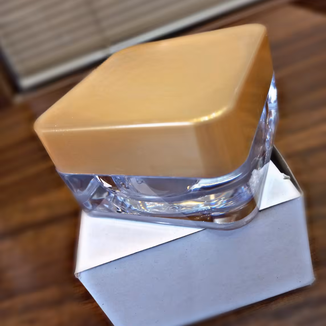 کرم گیاهی ضد ترک و استریا، 30 گرمی، دست ساز