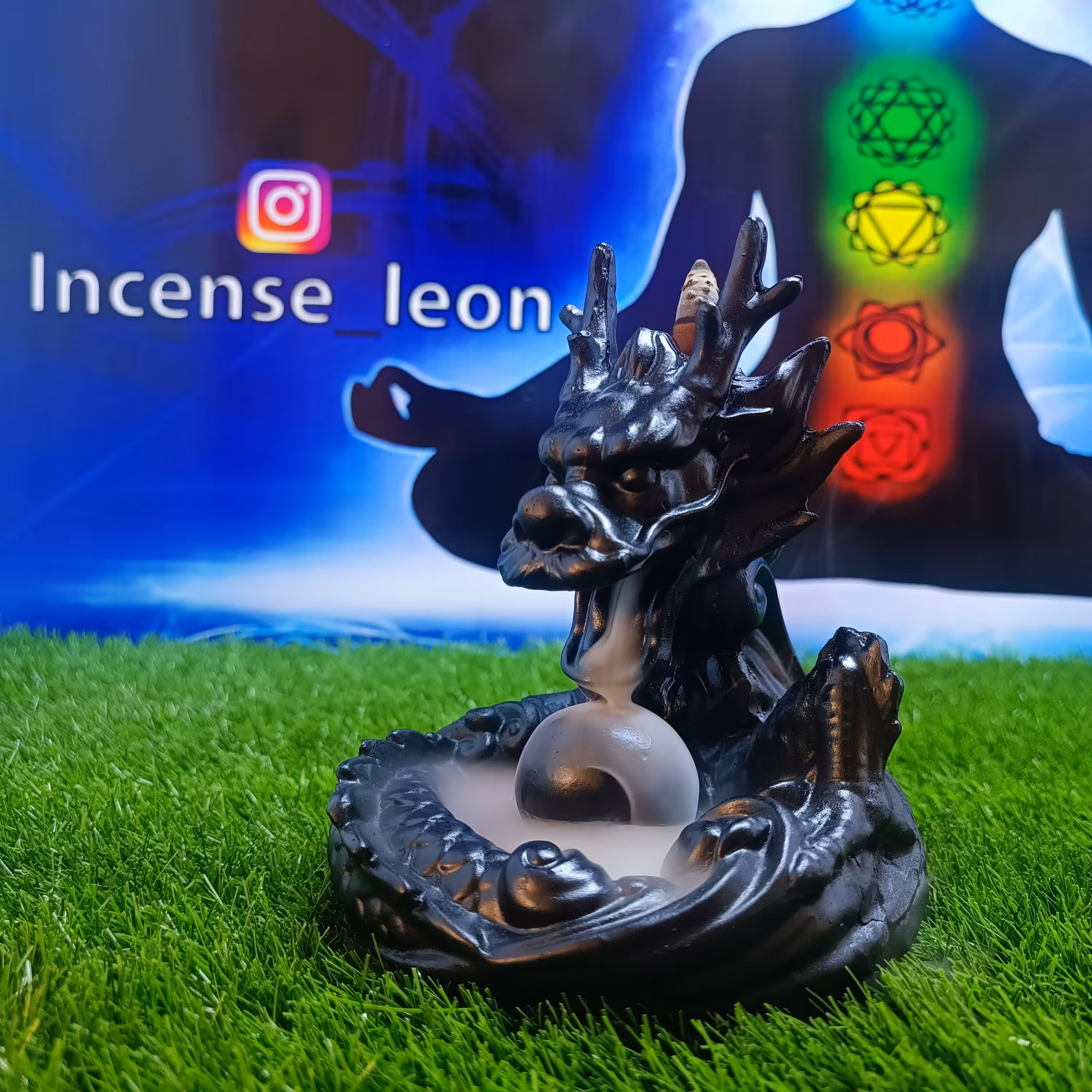 مجسمه عود آبشاری