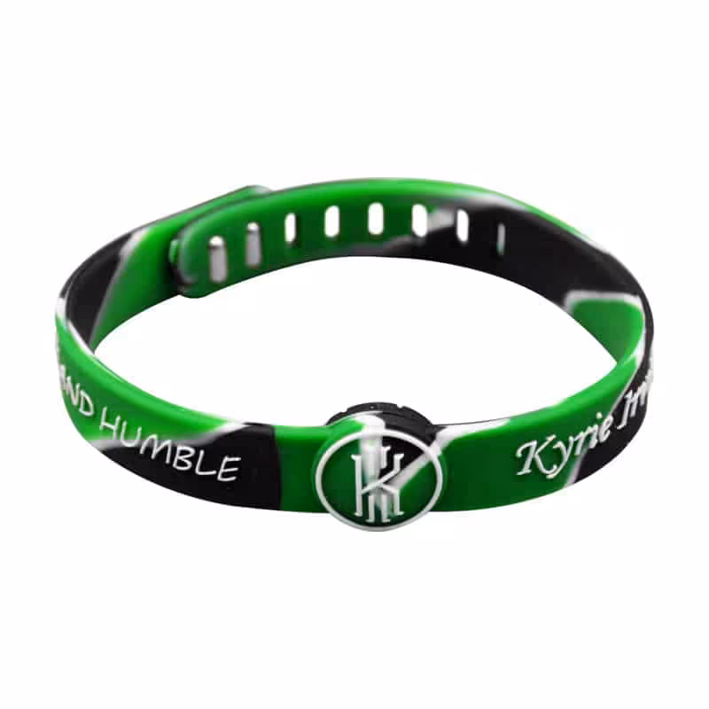 دستبند ورزشی سیلیکونی مدل GM-072270 بند ساعتی