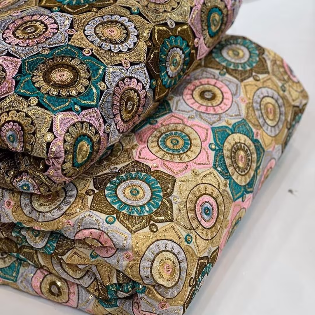 پارچه سوزن دوزی 