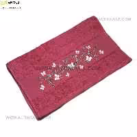 حوله دستی گلدوزی سرخابی برند ماندگار سایز 40×80