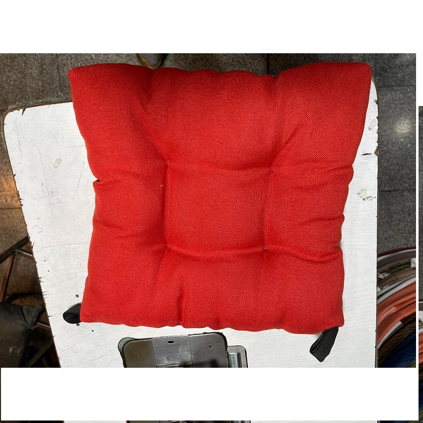 کوسن و بالشت بالش بالشتک مبل صندلی مانتو کفش کیف شال روسری تخت تیشرت شلوار کد9