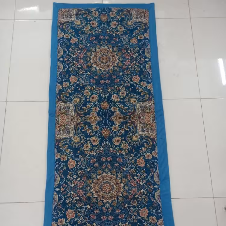 زیر انداز نمدی طرح فرش پردیس طرح جدید جنس درجه یک عالی نقش جدید هزینه ارسال به صورت پس کرایه میباشد