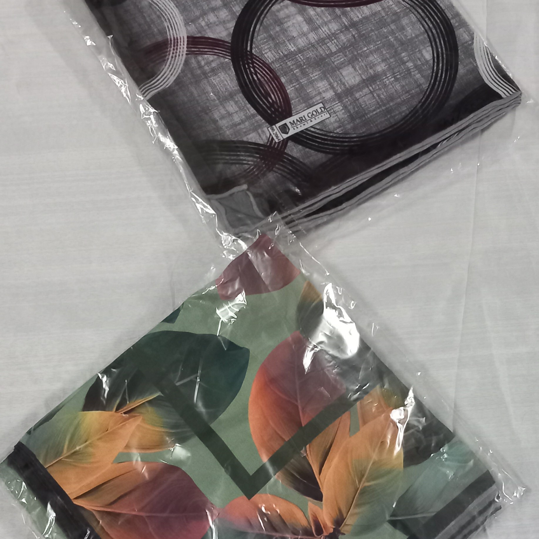 روسری نخی قواره 120 و140 دور دوز خوش نقش و جنس خوب و قیمت مناسب