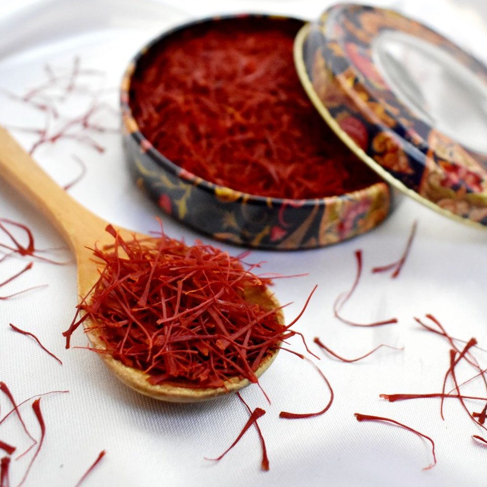 زعفران دیلان خراسان دو گرمی بسیار با کیفیت