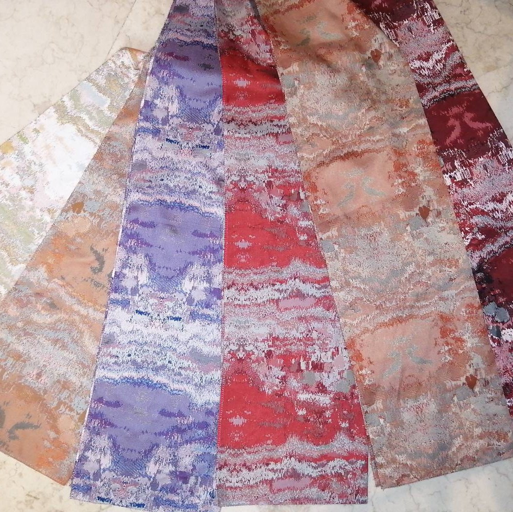 پارچه ساتن مات آبرنگی ترک عرض 3 متر مناسب برای رو تختی درطرح و رنگبندی متنوع (پس کرایه)