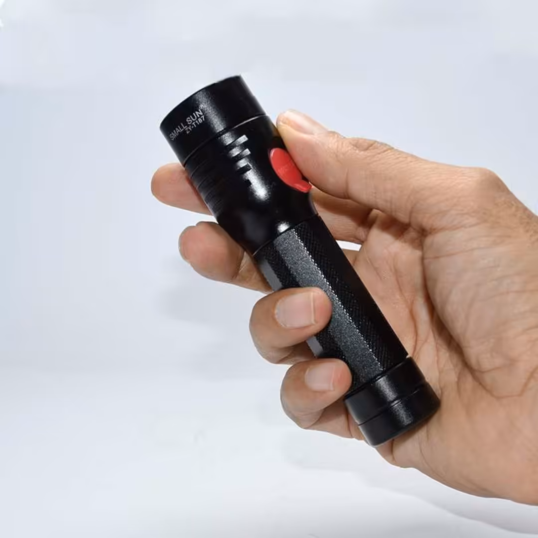 انواع چراغ قوه های پلیسی