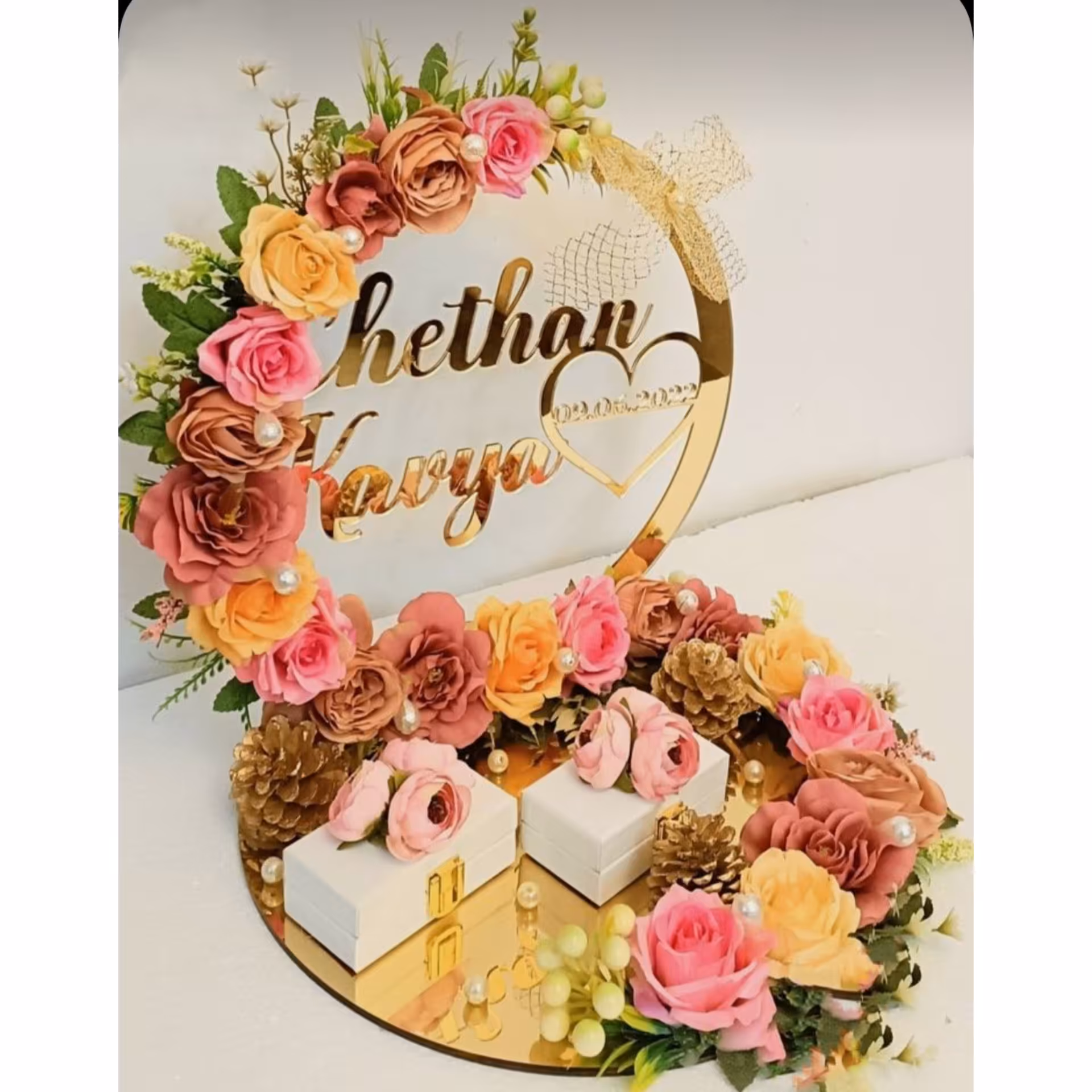 استند جا حلقه ای وجاحلقه و سرویس عروس و داماد مناسب برای جشن عقد و نامزدی