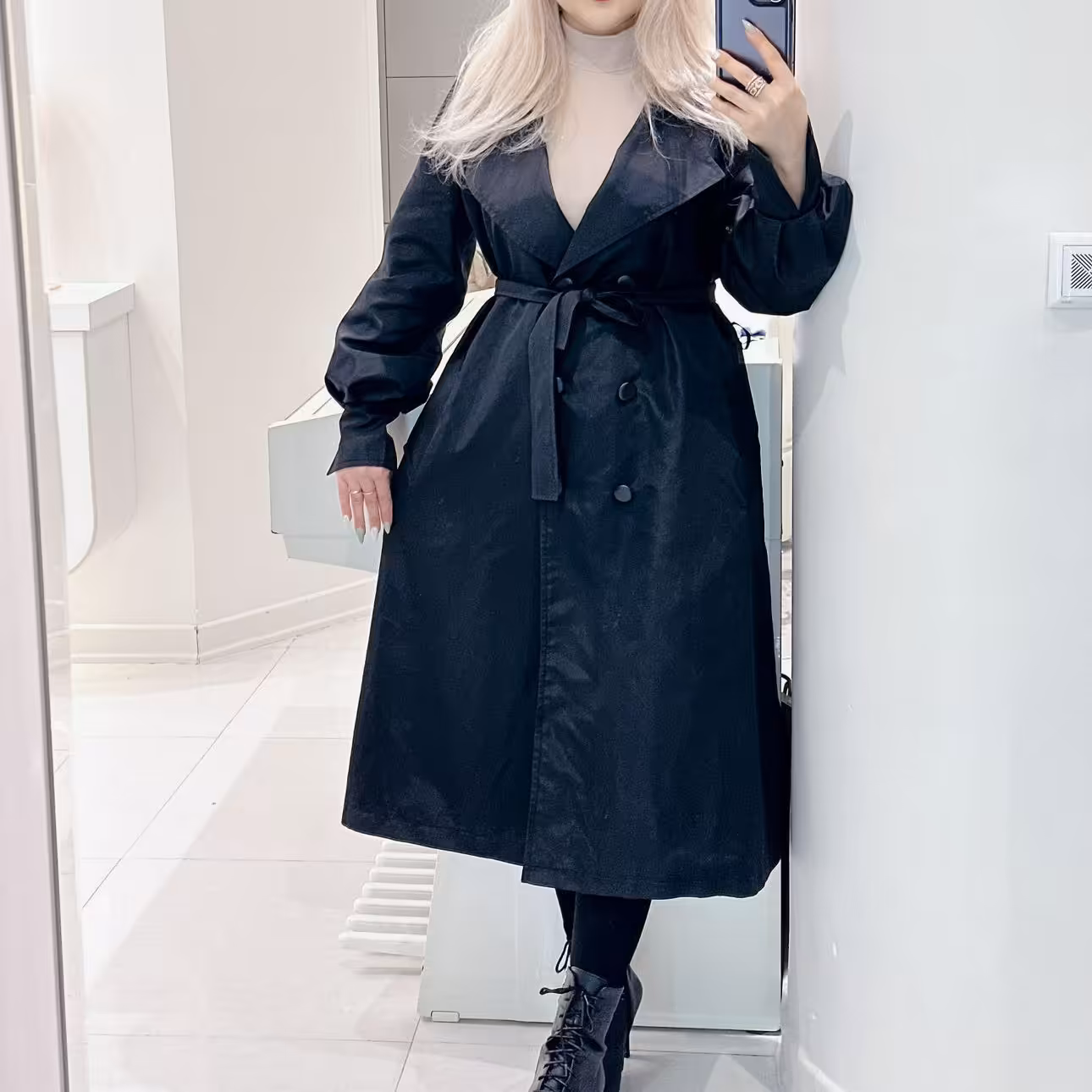 بارانی آستین چاکدار کیفیت عالی موجود از سایز 36 تا 46( سایز بزرگتر اینکار هم در صحفه ما موجود هست)