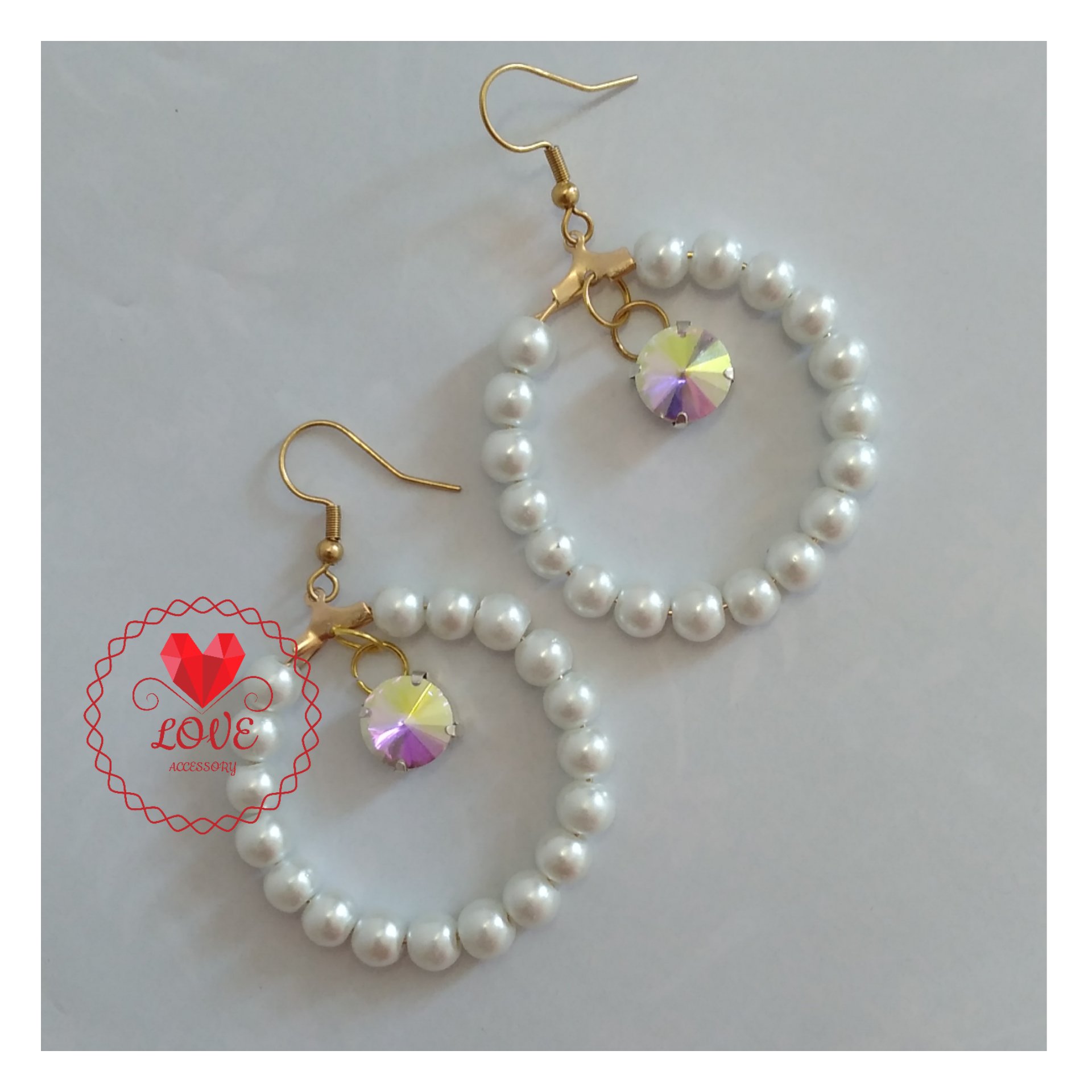 گوشواره حلقه ای وسط نگین