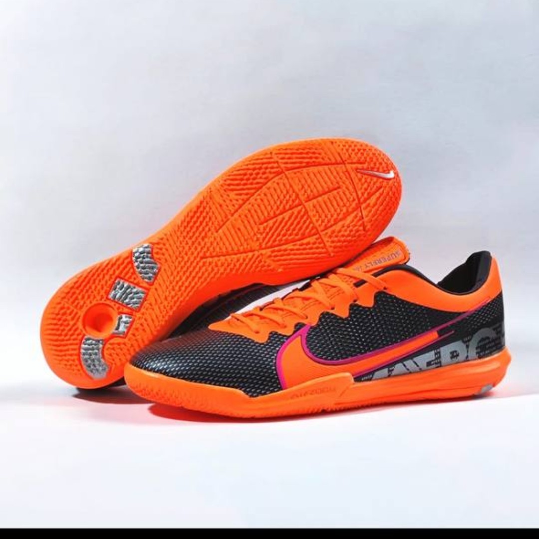 کفش سالنی نایک 360