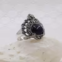 انگشتر نقره زنانه سیاه قلم تایلندی سنگ مارکازیت