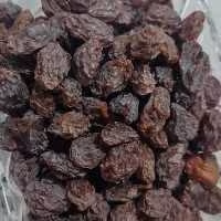 مویز قرمز آفتابی بسته 4 کیلوگرمی هسته دار   و گوشتی  از باغات دیم دشمن زیاری