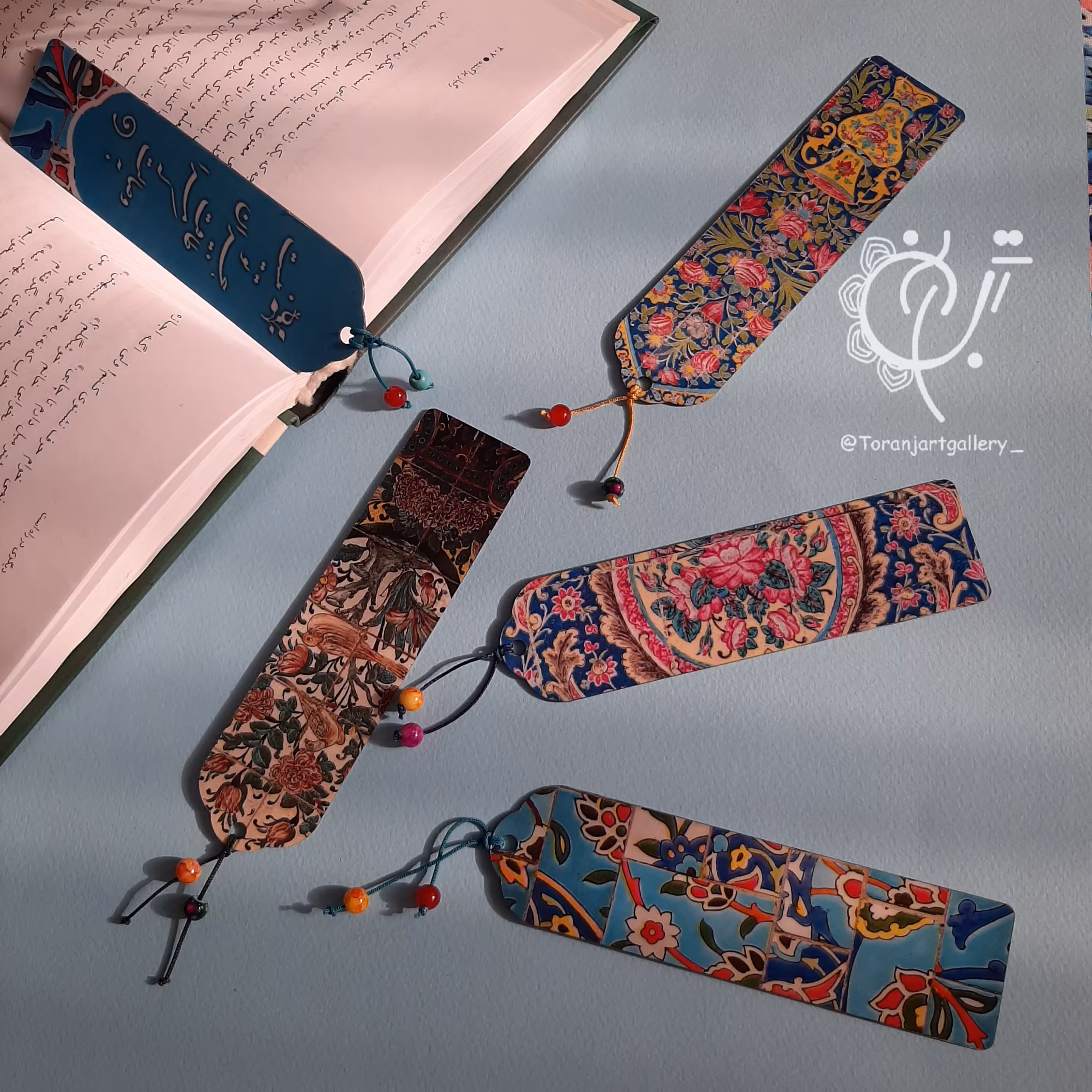 نشان کتاب  لمینت طرحای سنتی بزرگ5