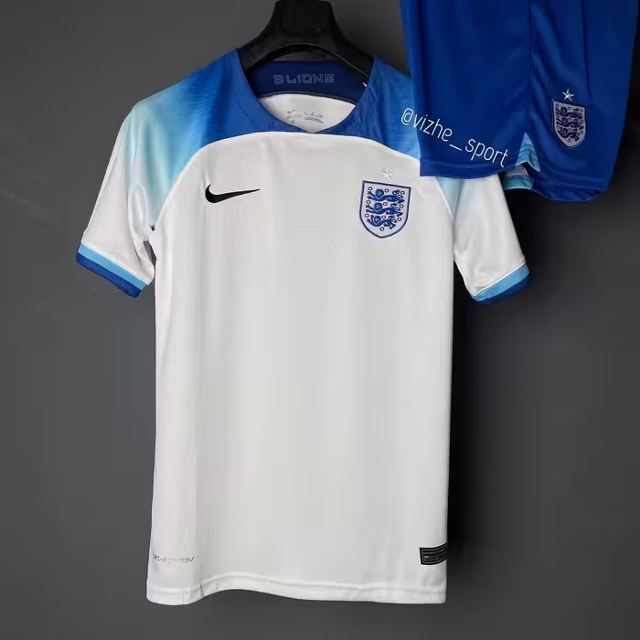 کیت اول انگلیس جام جهانی 2022 (تیشرت و شورت)