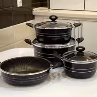 سرویس قابلمه 7 پارچه لب چدن داخل زنبوری جنس گرانیتی 